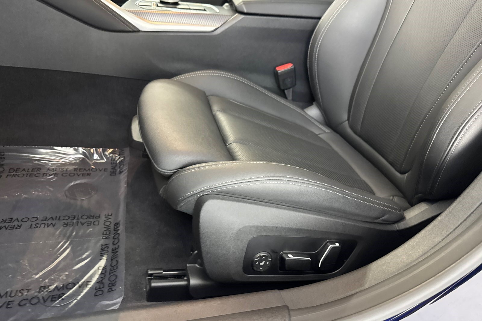 Used 2024 BMW i4 eDrive40 w/ M Sport Package RWD image 15