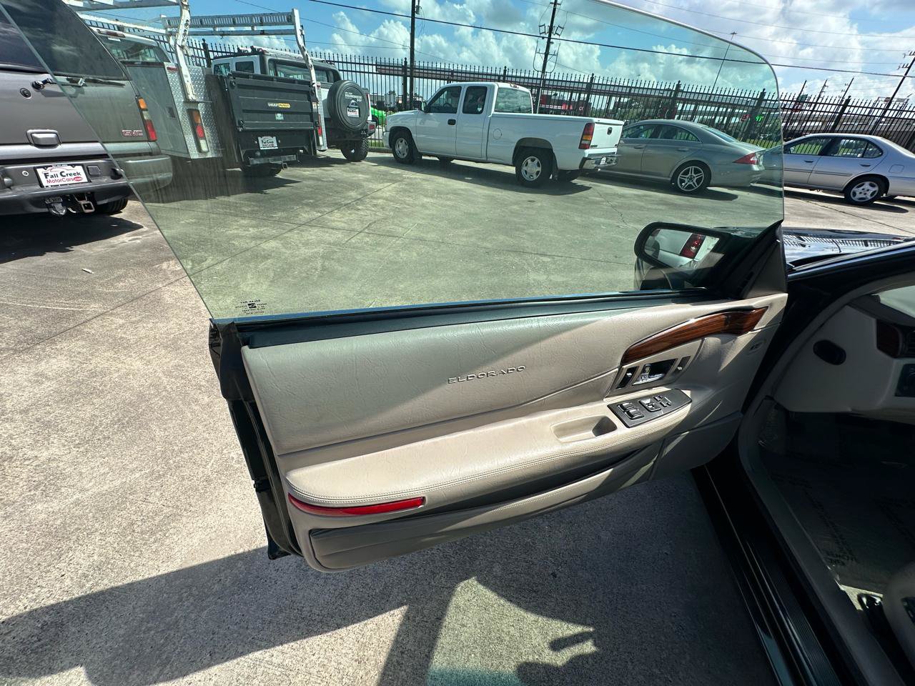 Used 2000 Cadillac Eldorado Touring FWD image 31