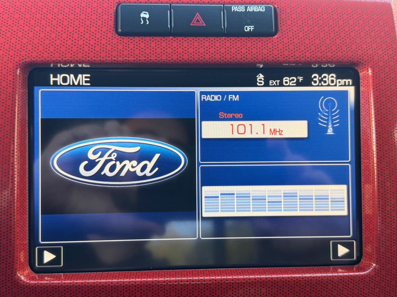 Used 2010 Ford F150 Raptor image 45