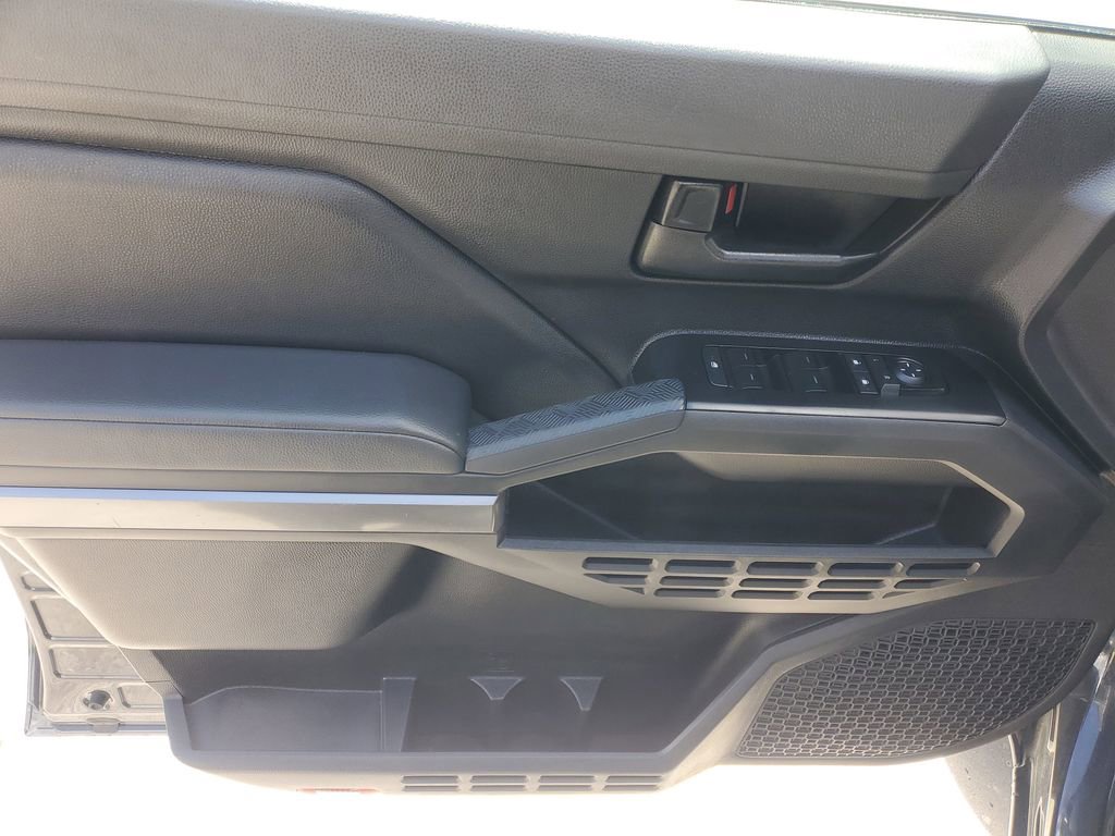Used 2025 Toyota Tacoma SR5 image 16