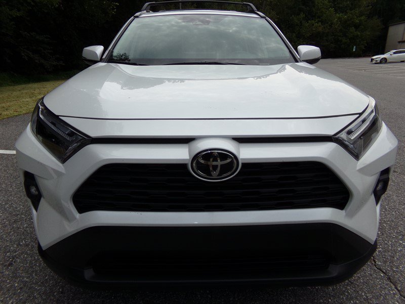 Used 2025 Toyota RAV4 XLE Premium w/ Weather Package FWD image 3