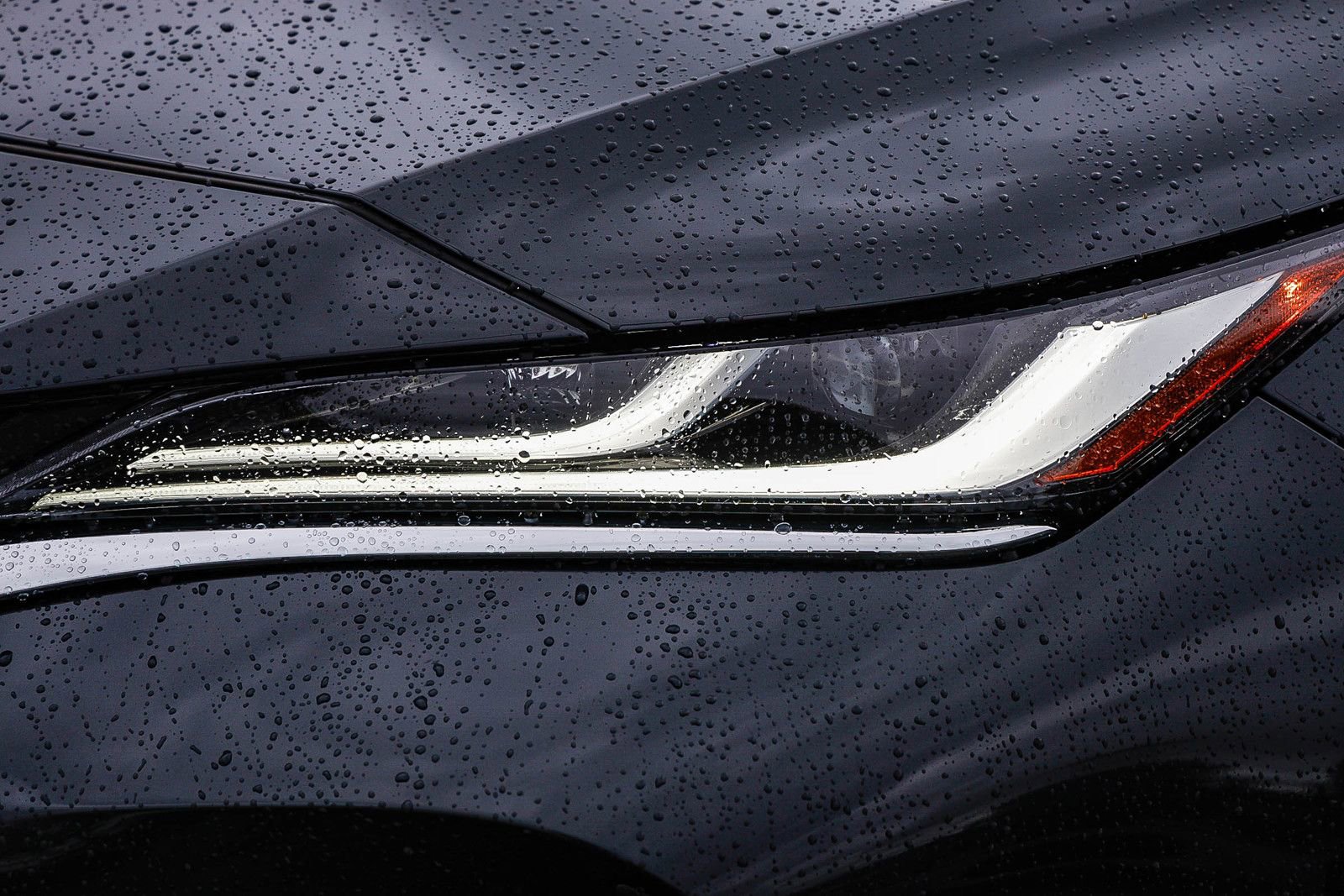 Used 2021 Toyota Venza Limited image 7