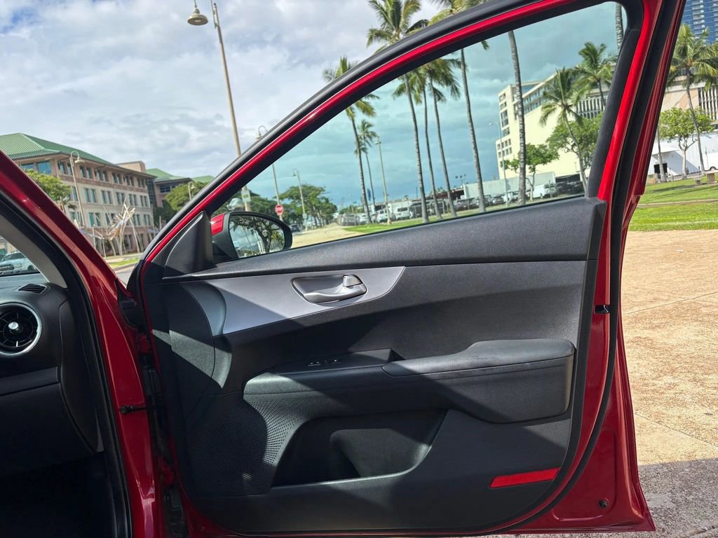 Used 2023 Kia Forte LXS image 15