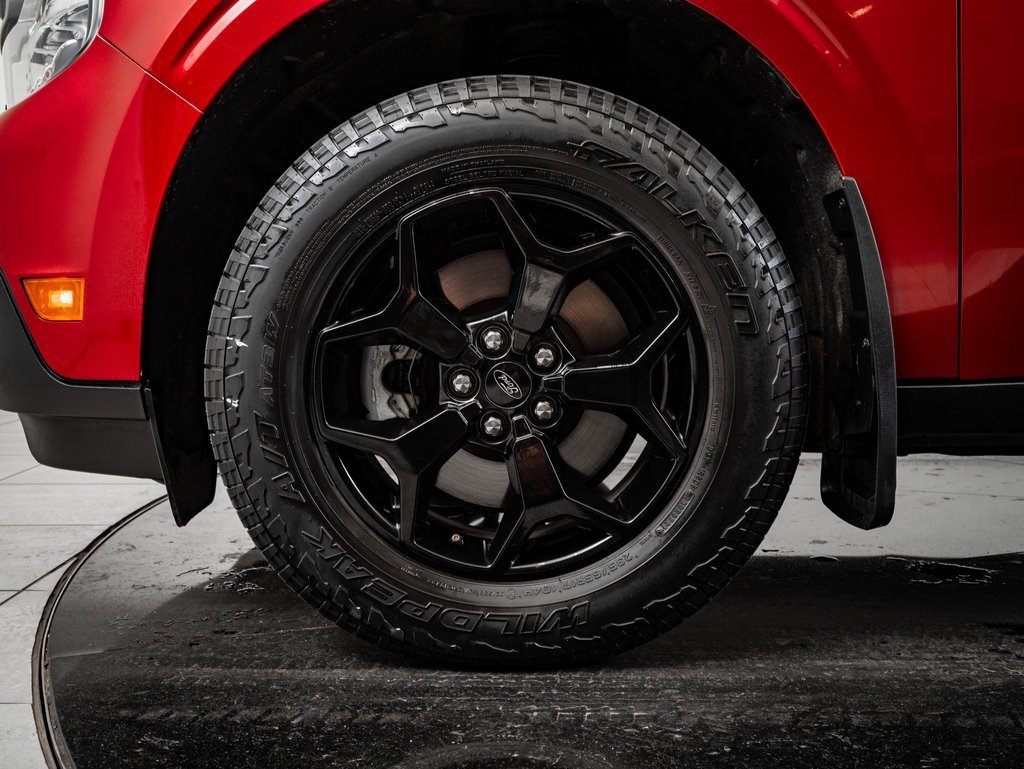 Used 2022 Ford Maverick Lariat w/ Lariat Luxury Package image 13