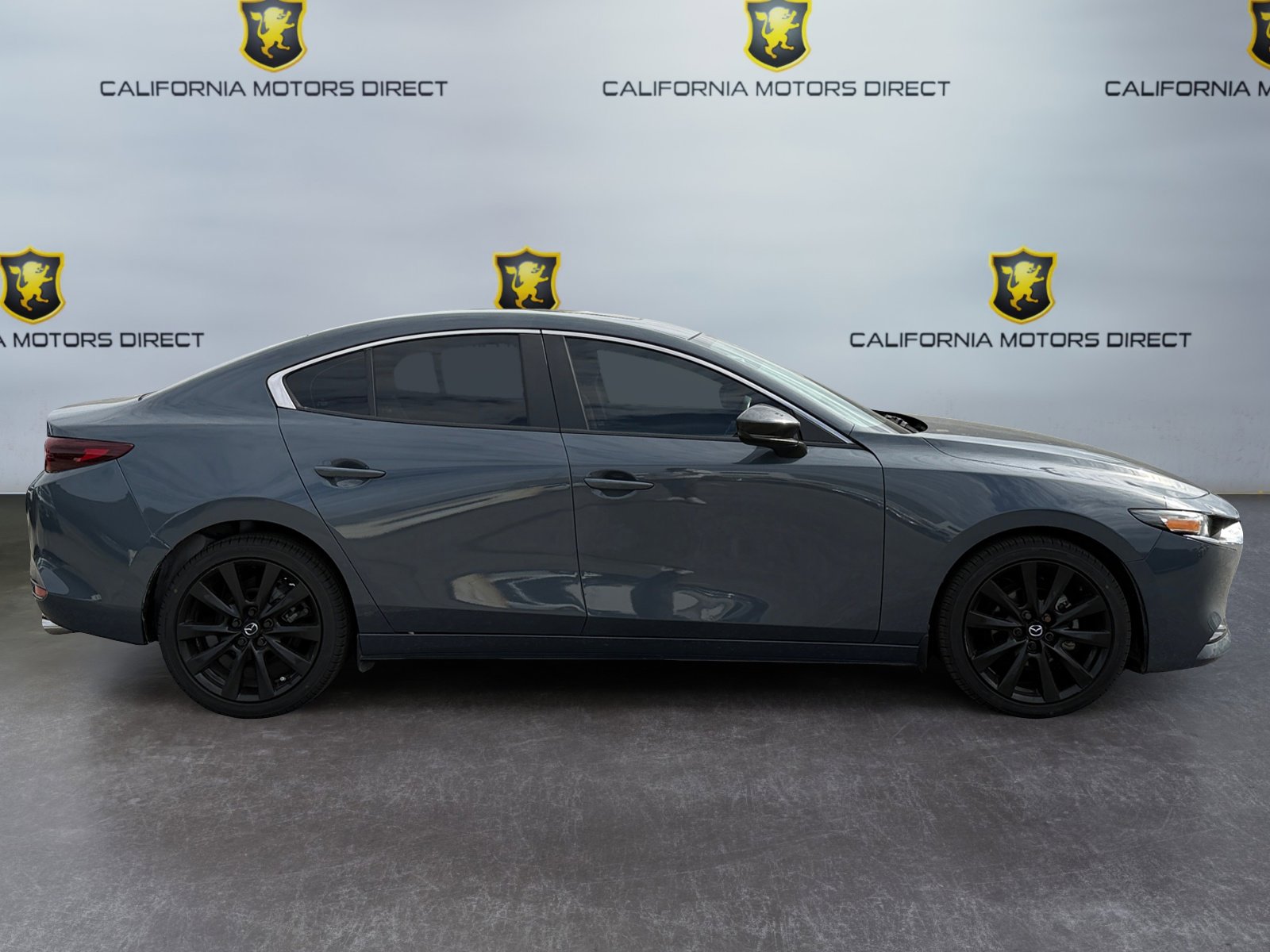 Used 2023 MAZDA MAZDA3 s image 5