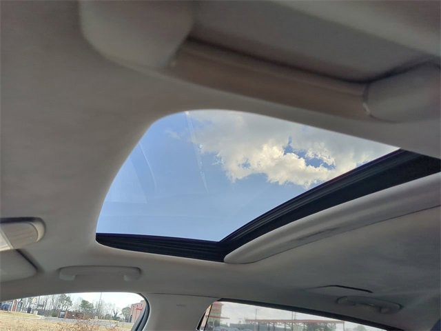 Used 2021 Genesis G90 5.0 Ultimate image 18