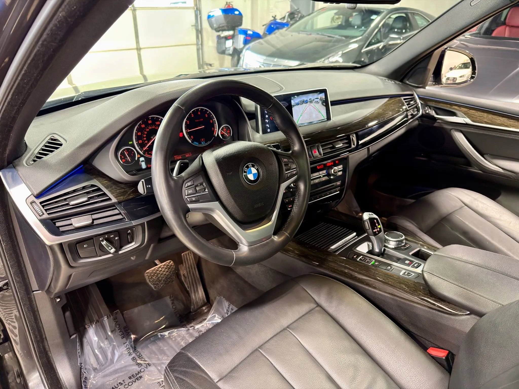 Used 2018 BMW X5 xDrive40e image 12