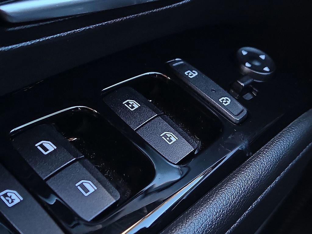 Used 2022 Hyundai Tucson Limited image 17