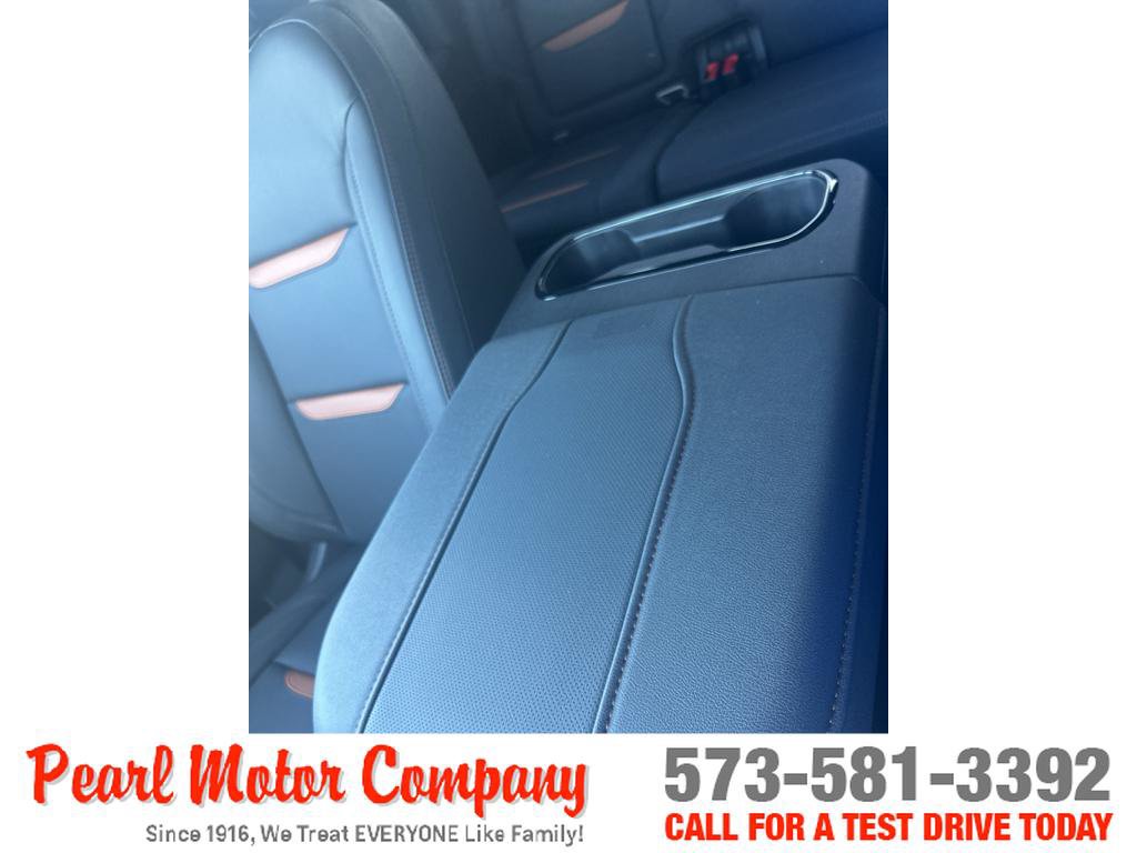 New 2026 GMC Sierra 1500 AT4 w/ AT4 Premium Package AWD/4WD image 22