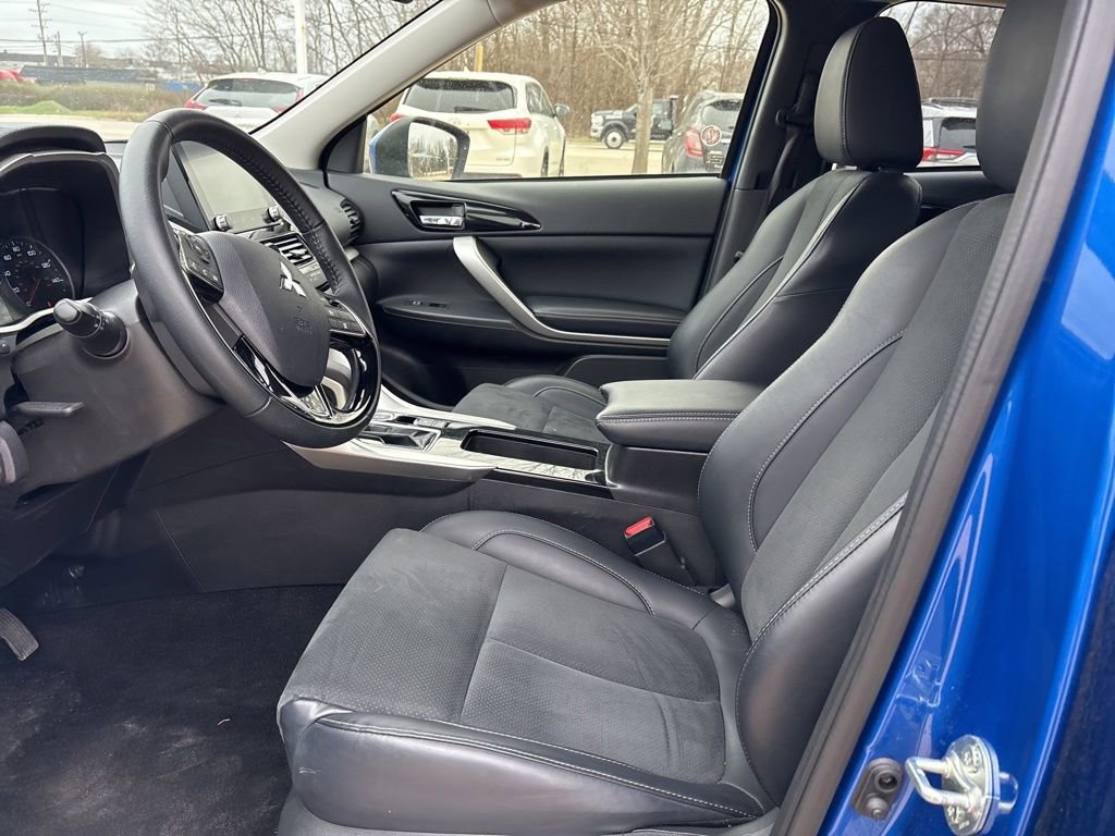 Used 2025 Mitsubishi Eclipse Cross SE image 11