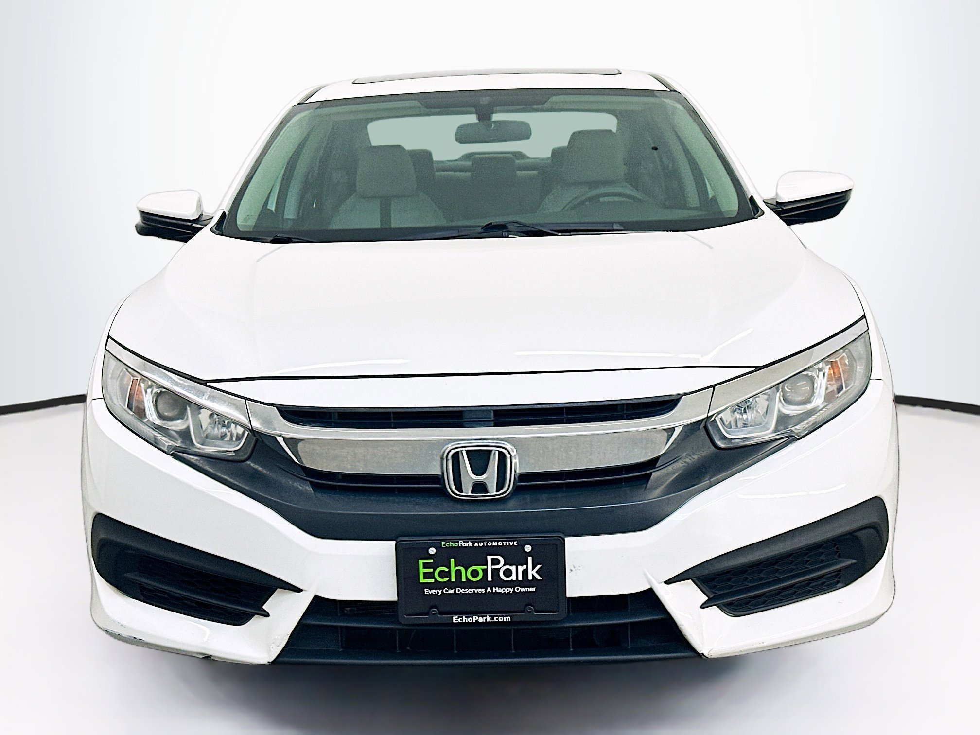 Used 2018 Honda Civic EX image 2