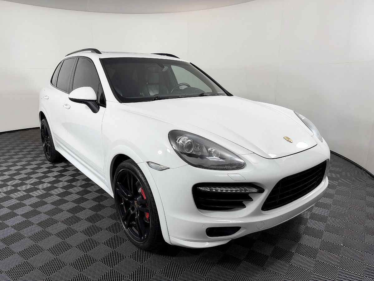 Used 2013 Porsche Cayenne GTS AWD/4WD image 5