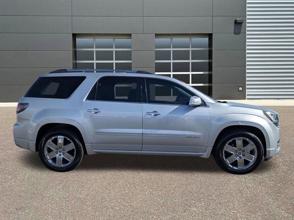 Used 2015 GMC Acadia Denali image 4