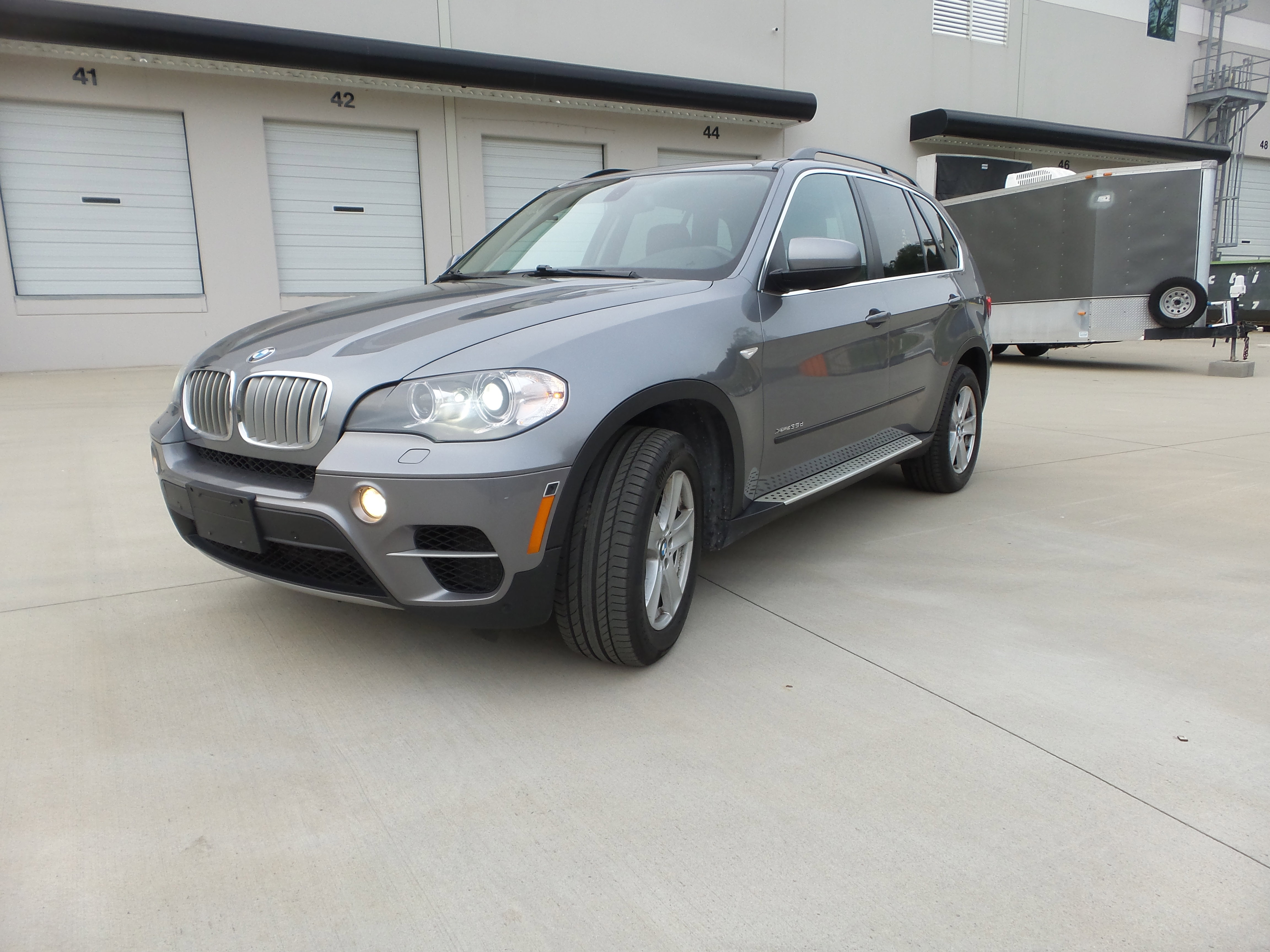 Used 2013 BMW X5 xDrive35d image 1