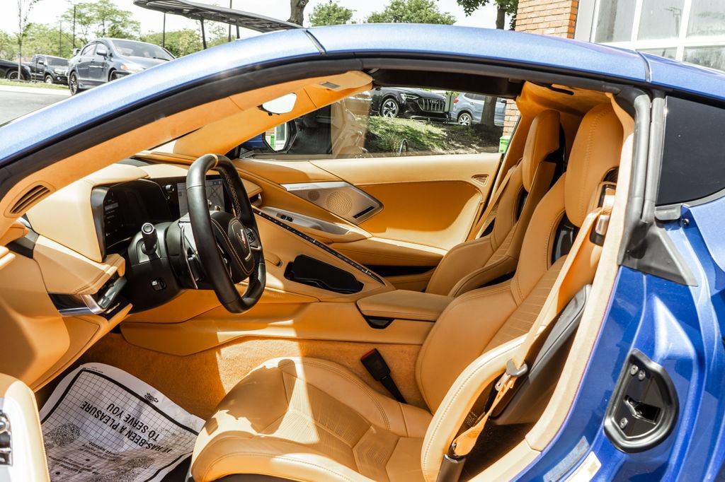 Used 2022 Chevrolet Corvette Stingray Premium Cpe w/ Z51 Performance Package RWD image 24