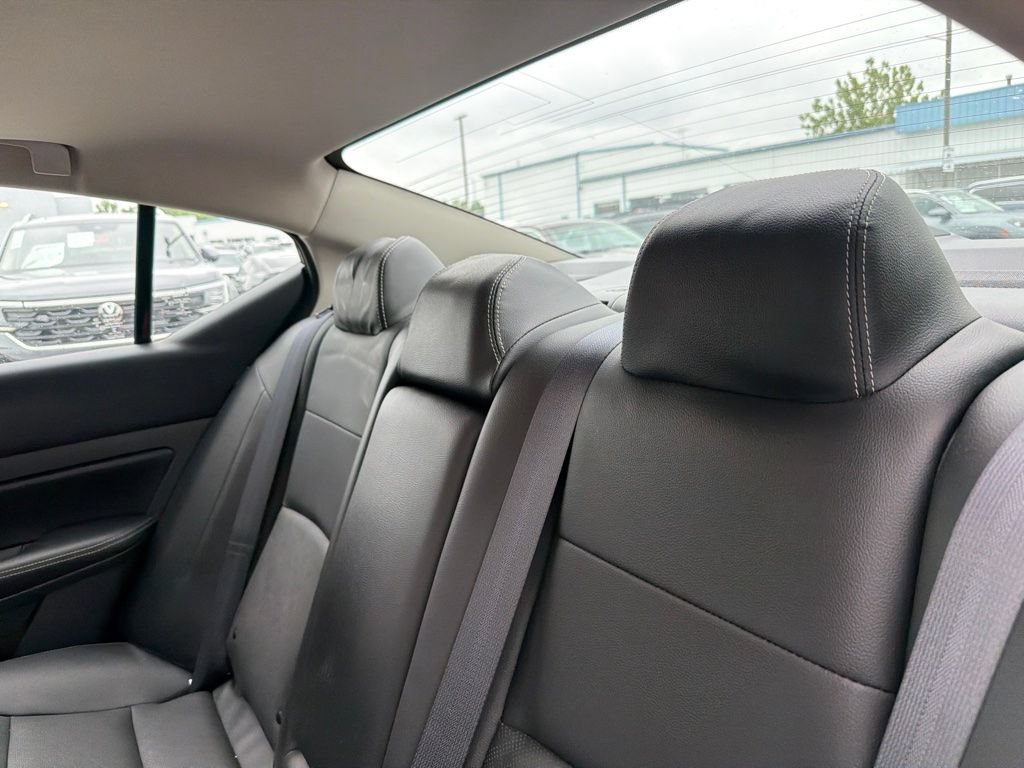Used 2023 Nissan Altima 2.5 SL FWD image 18