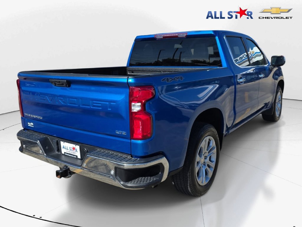 Used 2023 Chevrolet Silverado 1500 LTZ AWD/4WD image 3