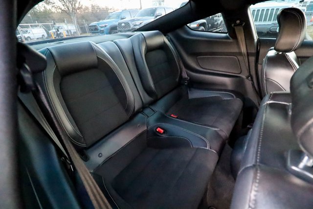 Used 2018 Ford Mustang Shelby GT350 w/ Convenience Package image 32