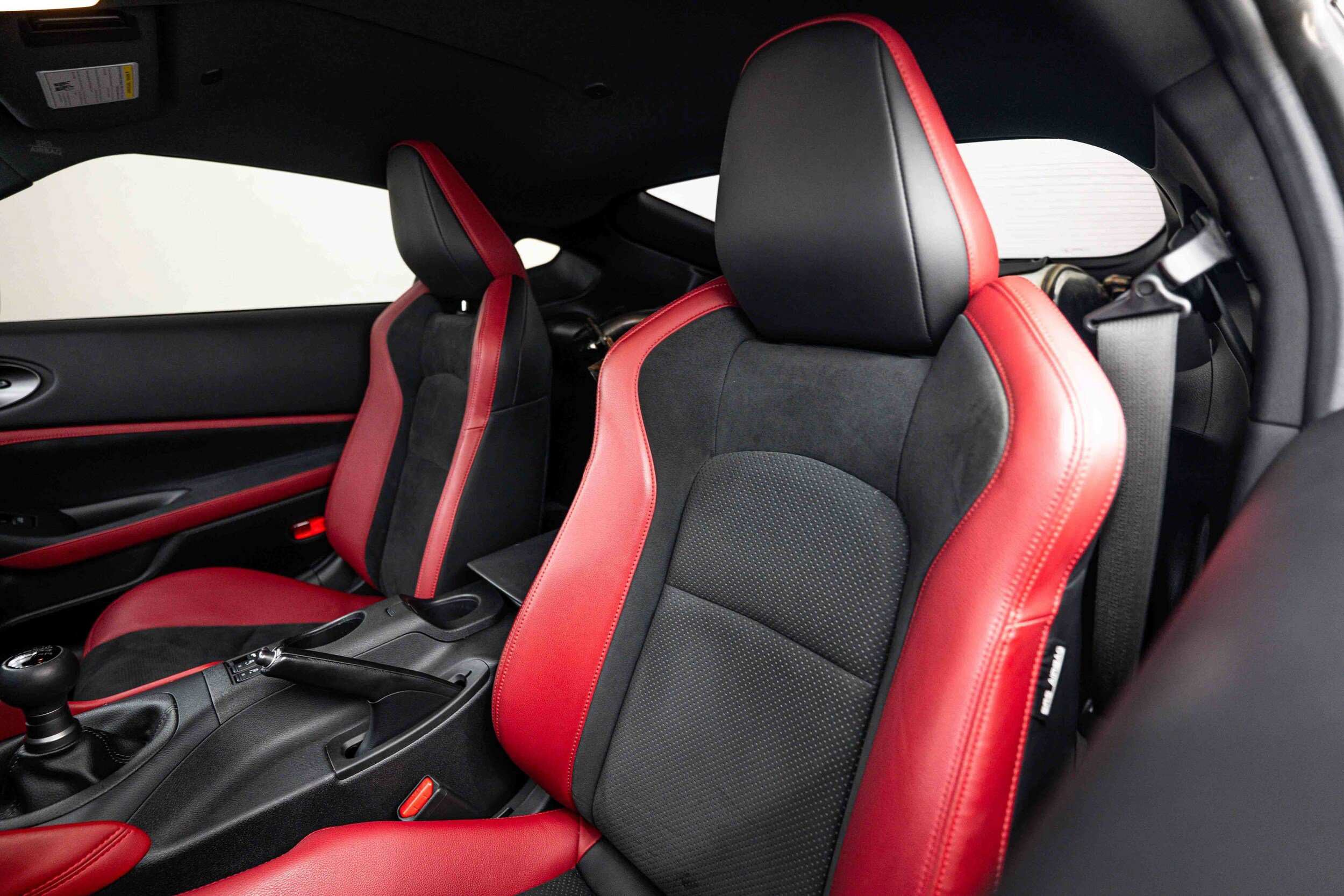 Used 2024 Nissan Z Performance w/ Floor Mat Package RWD image 22