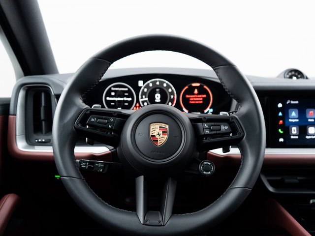 Certified 2026 Porsche Cayenne S image 23