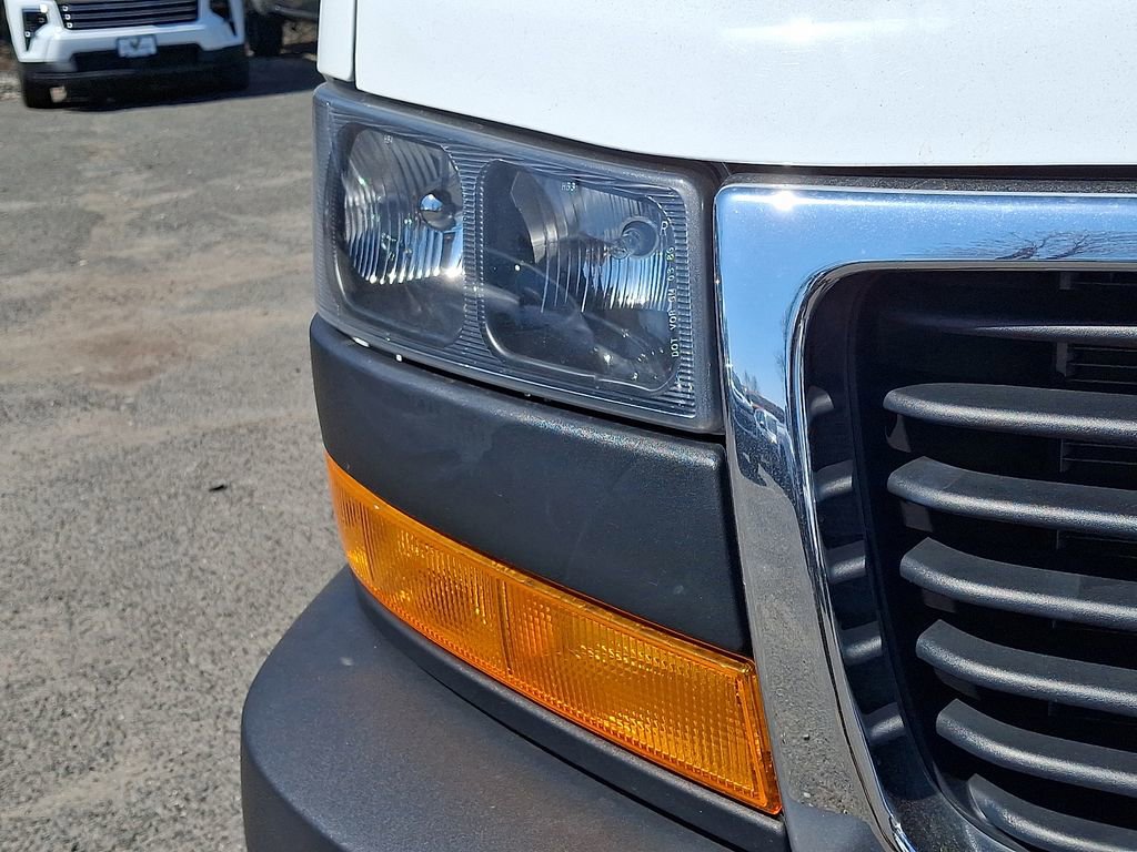 Used 2024 GMC Savana 2500 w/ Driver Convenience Package image 36