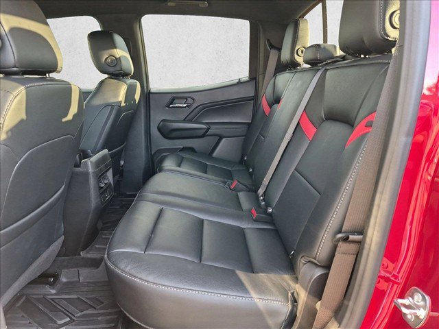 Used 2026 Chevrolet Colorado LT RWD image 18