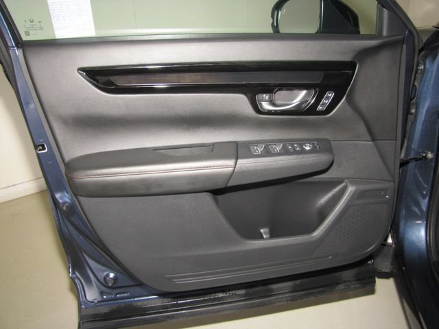 Certified 2025 Honda CR-V Sport Touring image 10