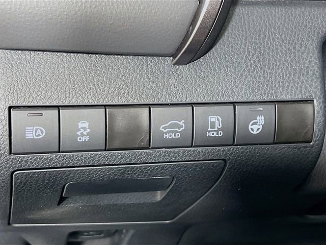 Used 2024 Toyota Camry XLE w/ Cold Weather Package image 18