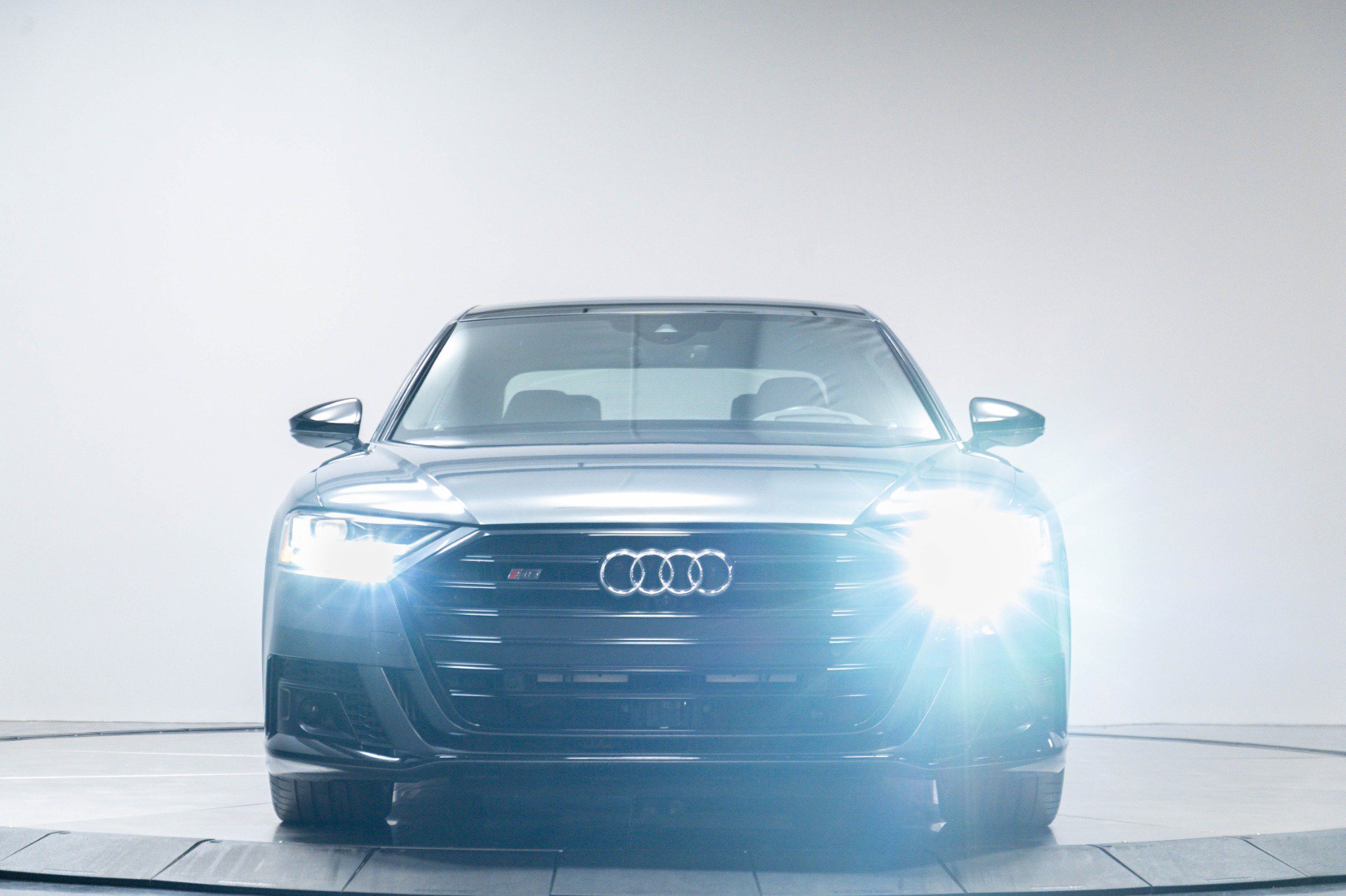 Used 2020 Audi S8 L AWD/4WD image 63