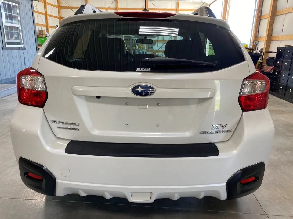 Used 2014 Subaru Crosstrek 2.0i Limited AWD/4WD image 8