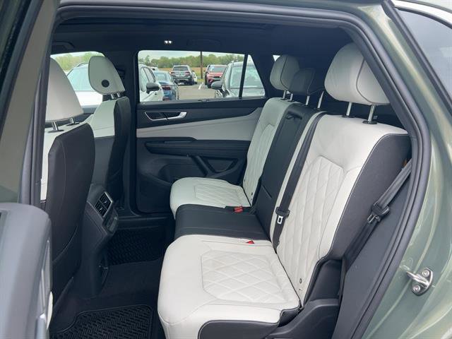 New 2025 Volkswagen Atlas Cross Sport SEL Premium R-Line image 10