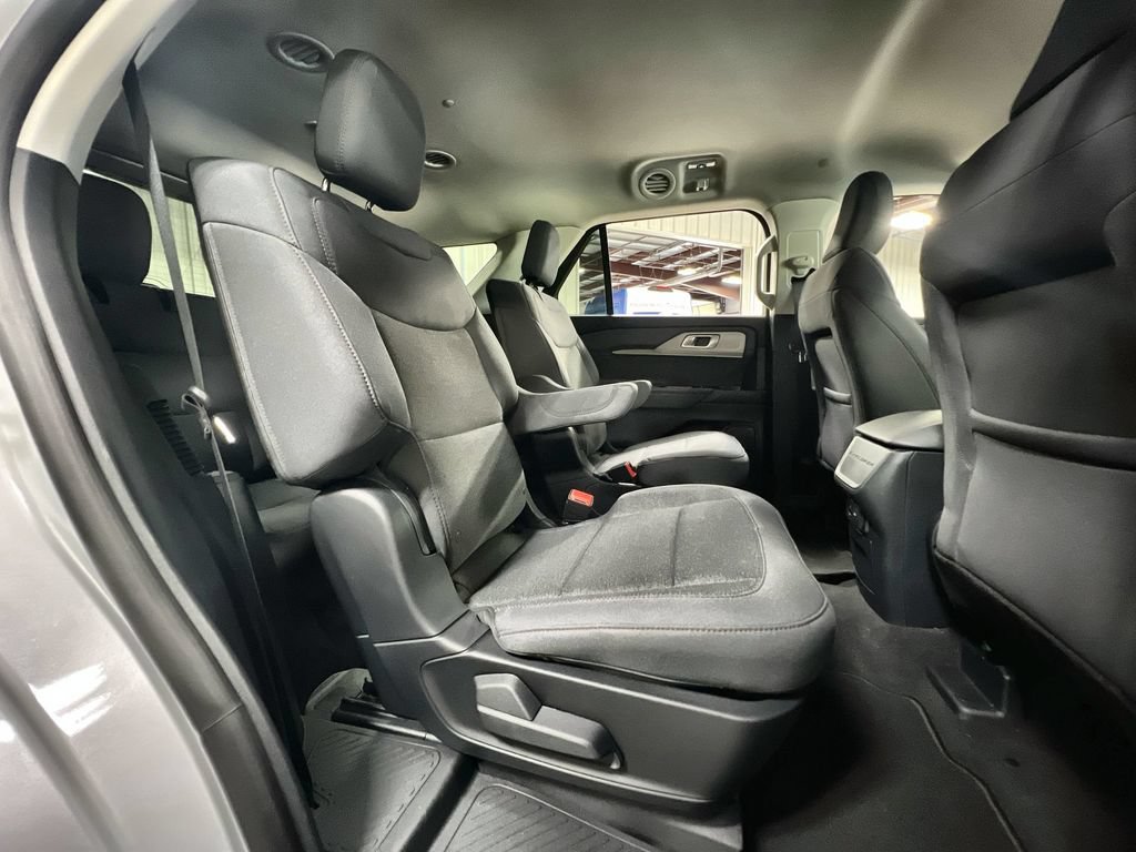 New 2026 Ford Explorer Active AWD/4WD image 21