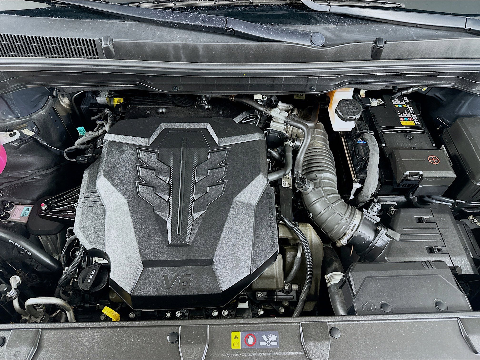 Used 2024 Kia Carnival LX image 33