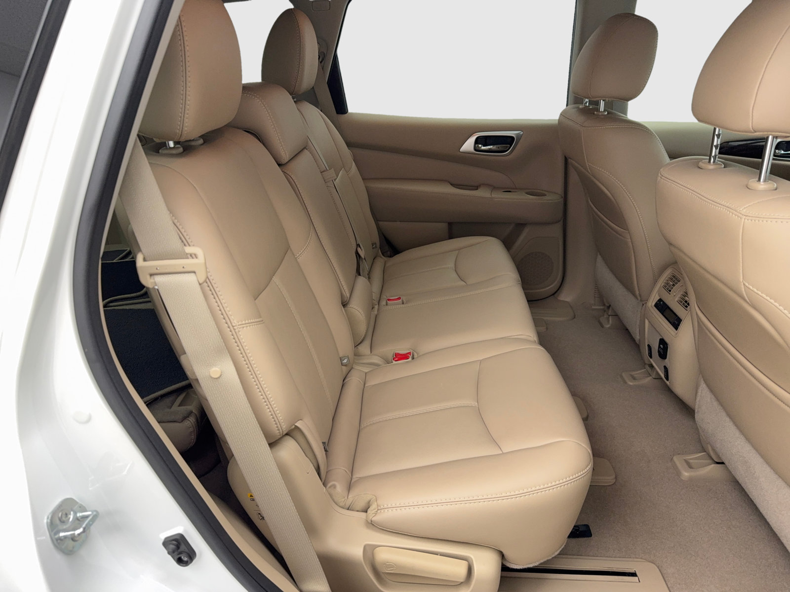 Used 2014 Nissan Pathfinder SL w/ SL Premium Package FWD image 41
