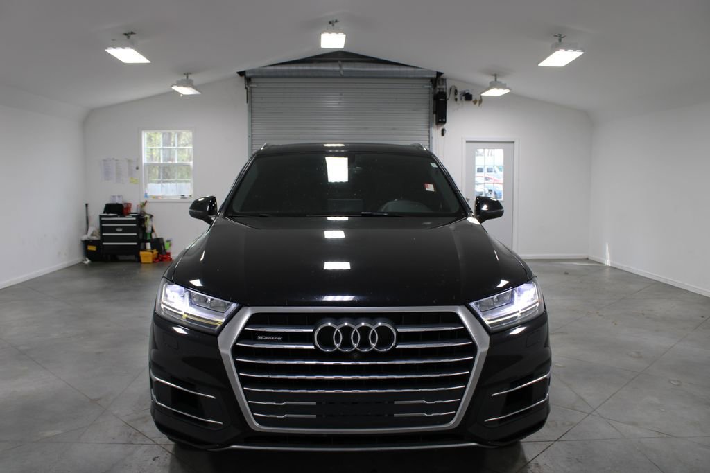 Used 2017 Audi Q7 3.0T Premium Plus image 3