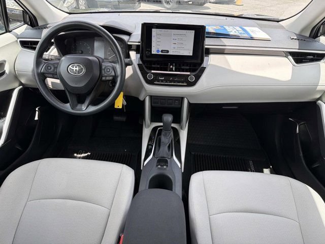 Certified 2025 Toyota Corolla Cross L FWD image 20