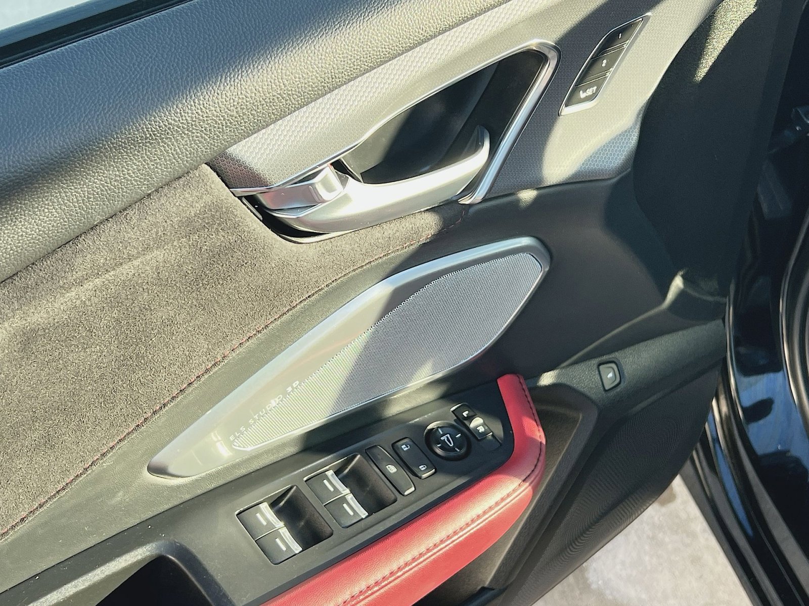 Used 2022 Acura RDX A-Spec image 15