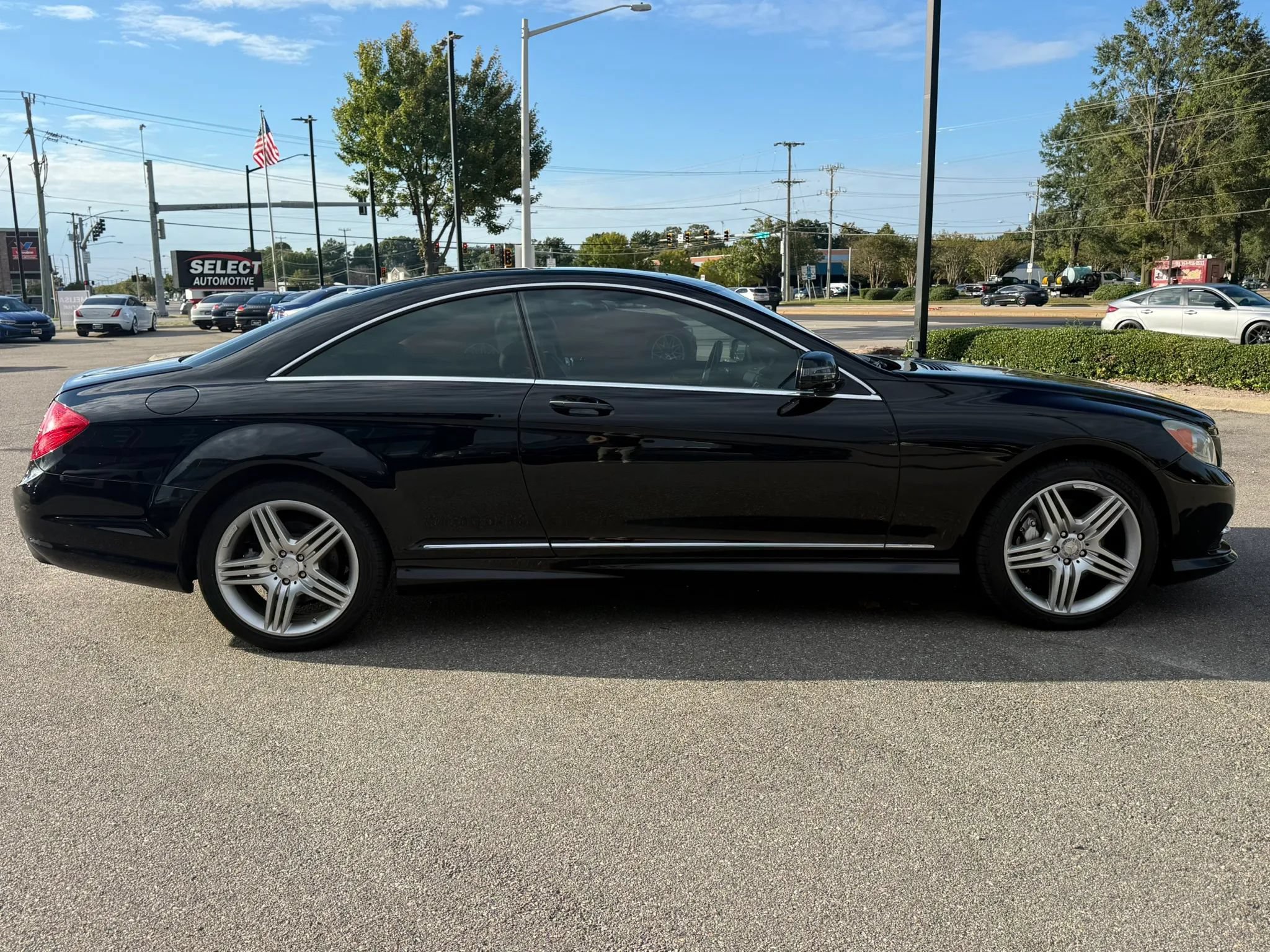 Used 2013 Mercedes-Benz CL 550 4MATIC w/ Sport Pkg image 6