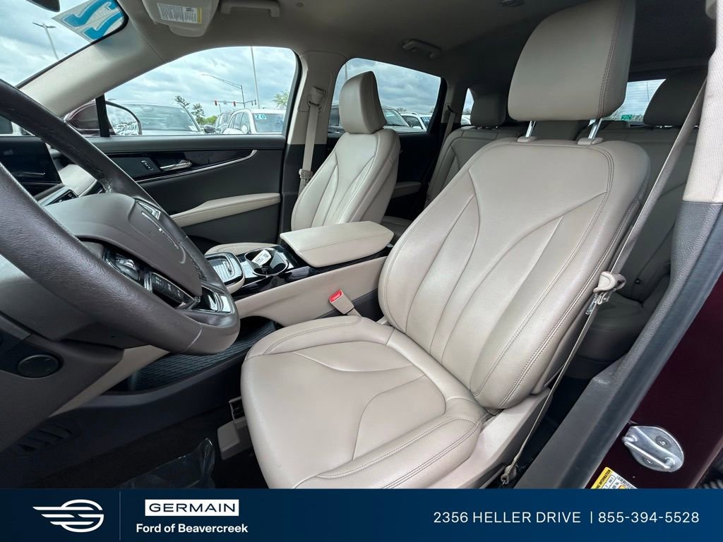 Used 2022 Lincoln Nautilus AWD w/ Premium Package image 15