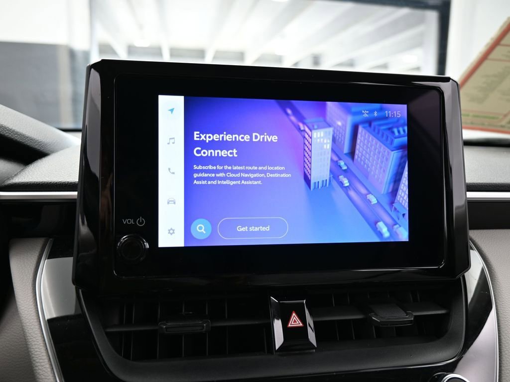 Used 2023 Toyota Corolla Cross L image 19