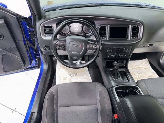 Used 2020 Dodge Charger SXT image 15