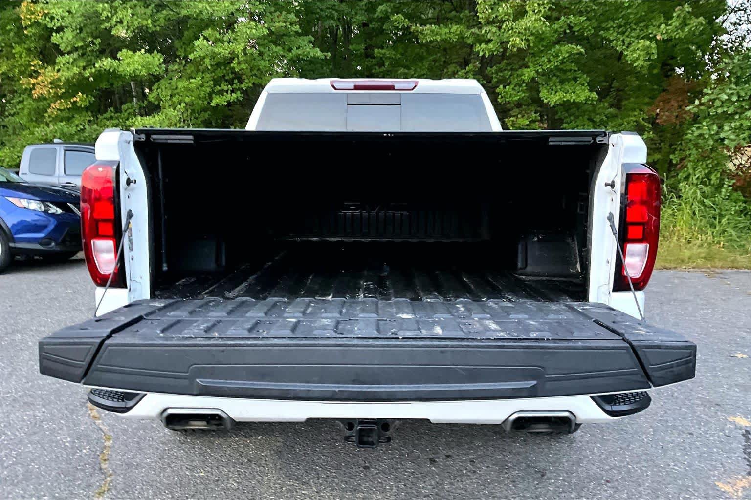 Used 2022 GMC Sierra 1500 Elevation w/ Preferred Package AWD/4WD image 30
