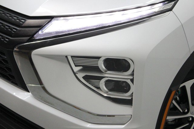 New 2026 Mitsubishi Eclipse Cross ES AWD/4WD image 2