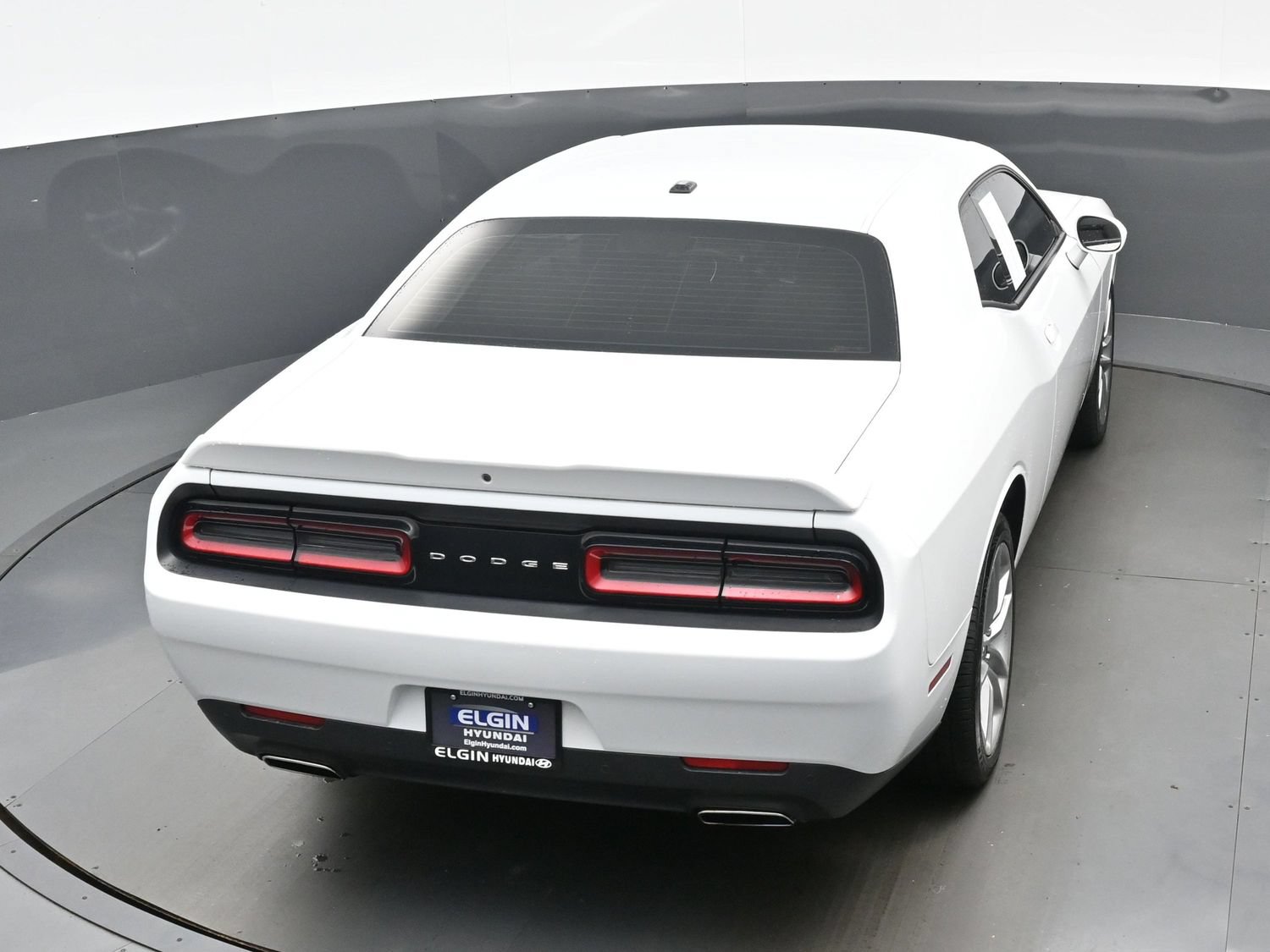 Used 2022 Dodge Challenger GT AWD/4WD image 35