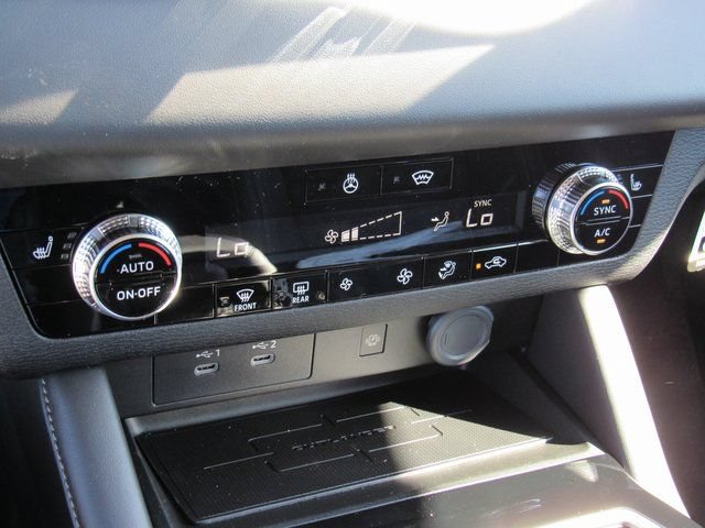 New 2026 Mitsubishi Outlander SE AWD/4WD image 18