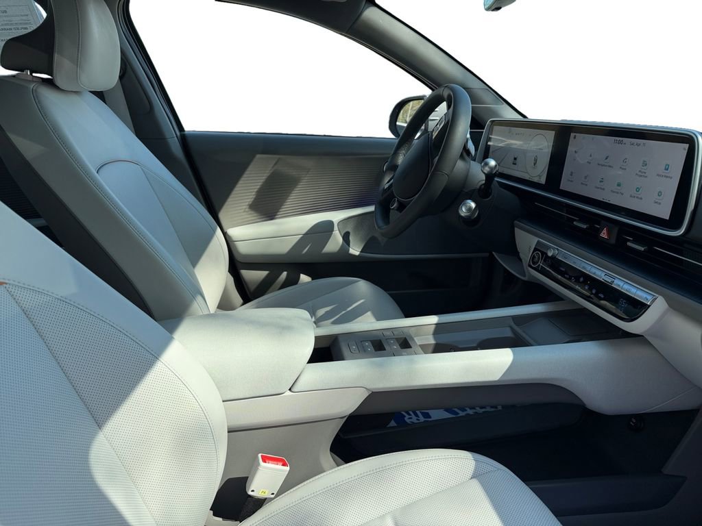 Used 2024 Hyundai Ioniq 6 SEL image 15