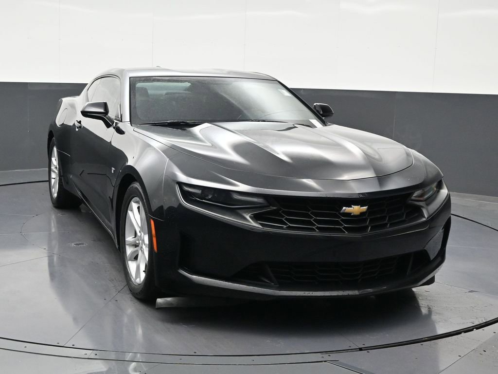 Used 2019 Chevrolet Camaro LS image 8