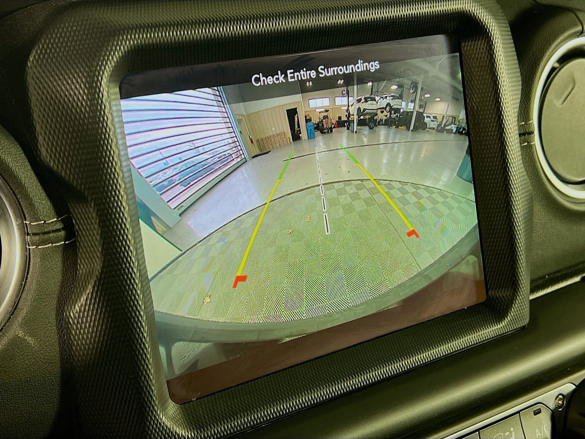 Used 2023 Jeep Wrangler Sahara w/ Cold Weather Group image 10