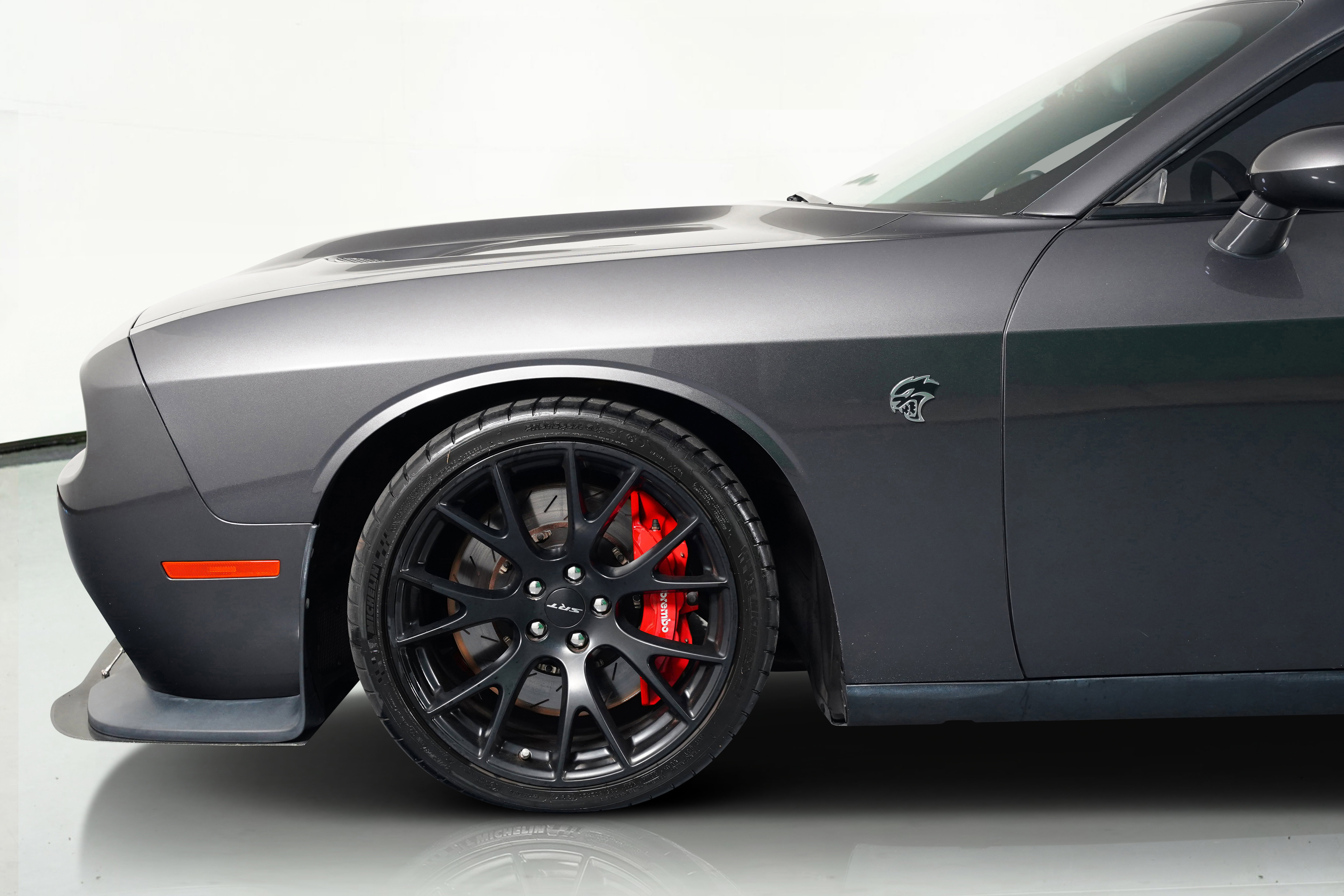 Used 2016 Dodge Challenger SRT Hellcat image 22