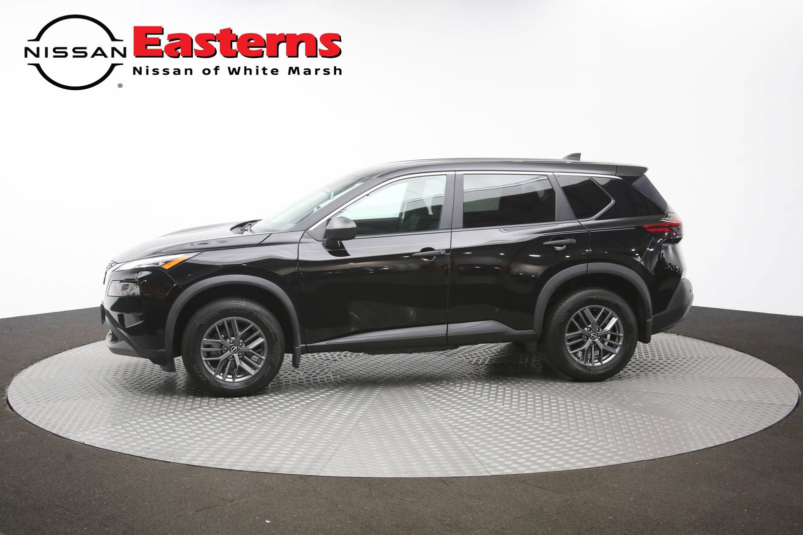 Used 2023 Nissan Rogue S AWD/4WD image 57